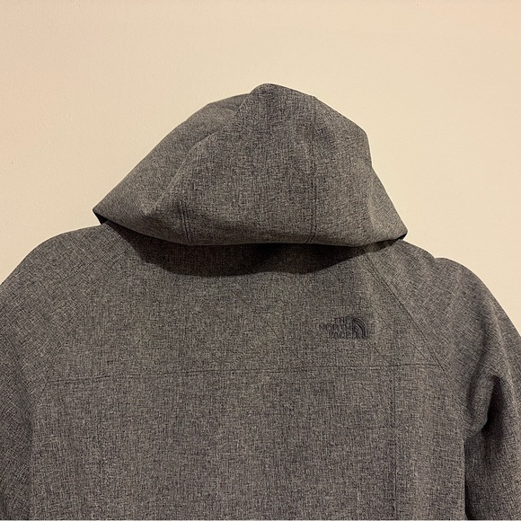 The North Face Apex Bionic Trench in Heather Charcoal Gray Size Small - Picture 4 of 9